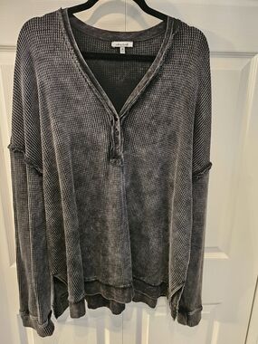 White Birch Washed Charcoal Waffle Henley Top